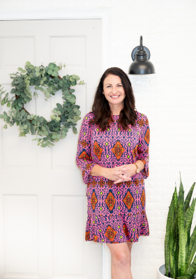 Stephanie Doucette, Broker