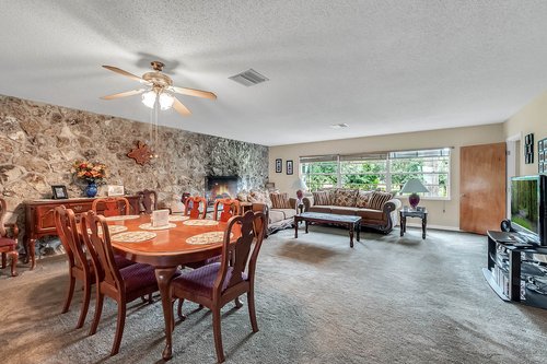 11417-Lake-Minneola-Shores--Minneola--FL-34715----03---Dining.jpg