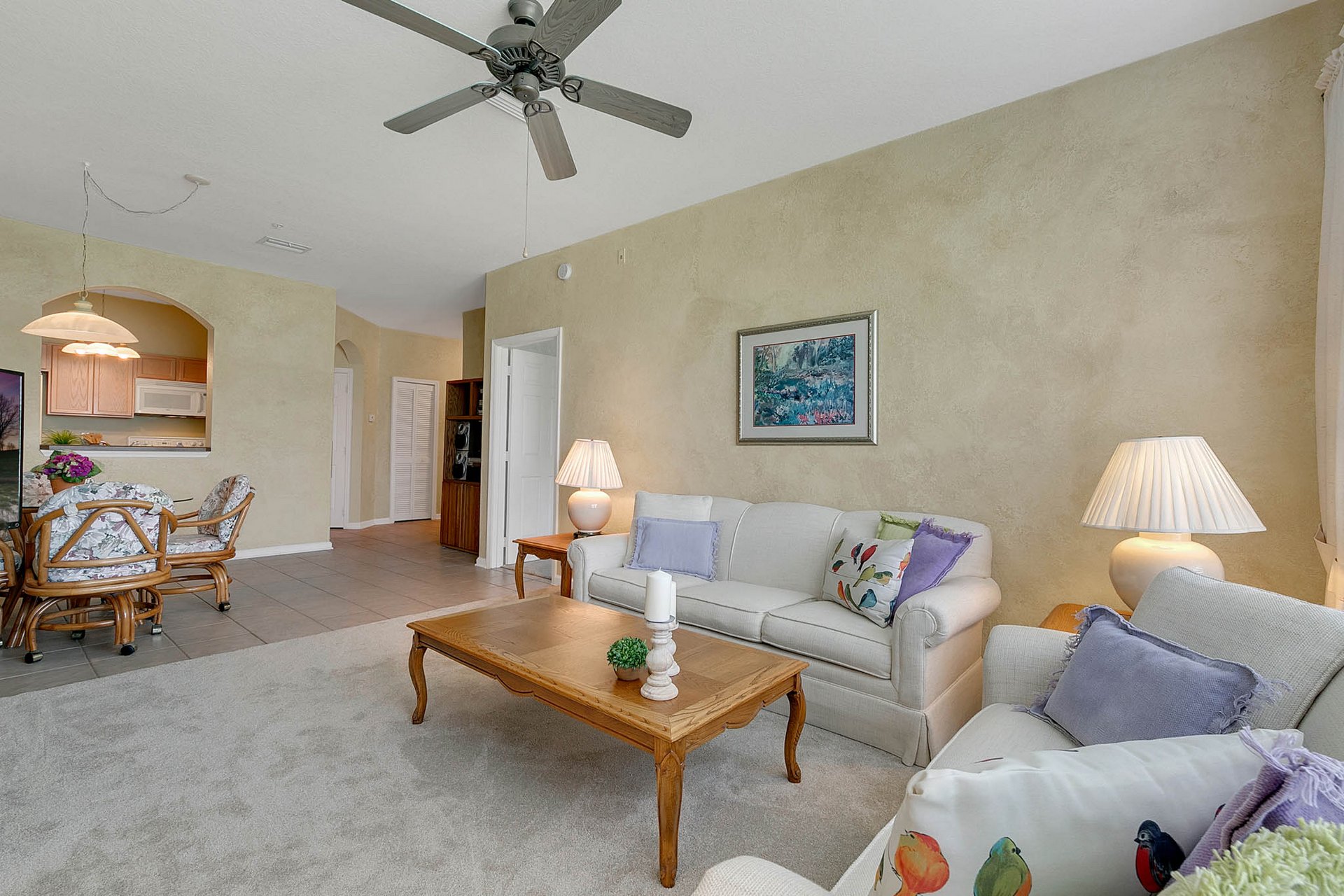 13500-Turtle-Marsh-Loop--823--Orlando--FL-32837----07---Family-Room.jpg