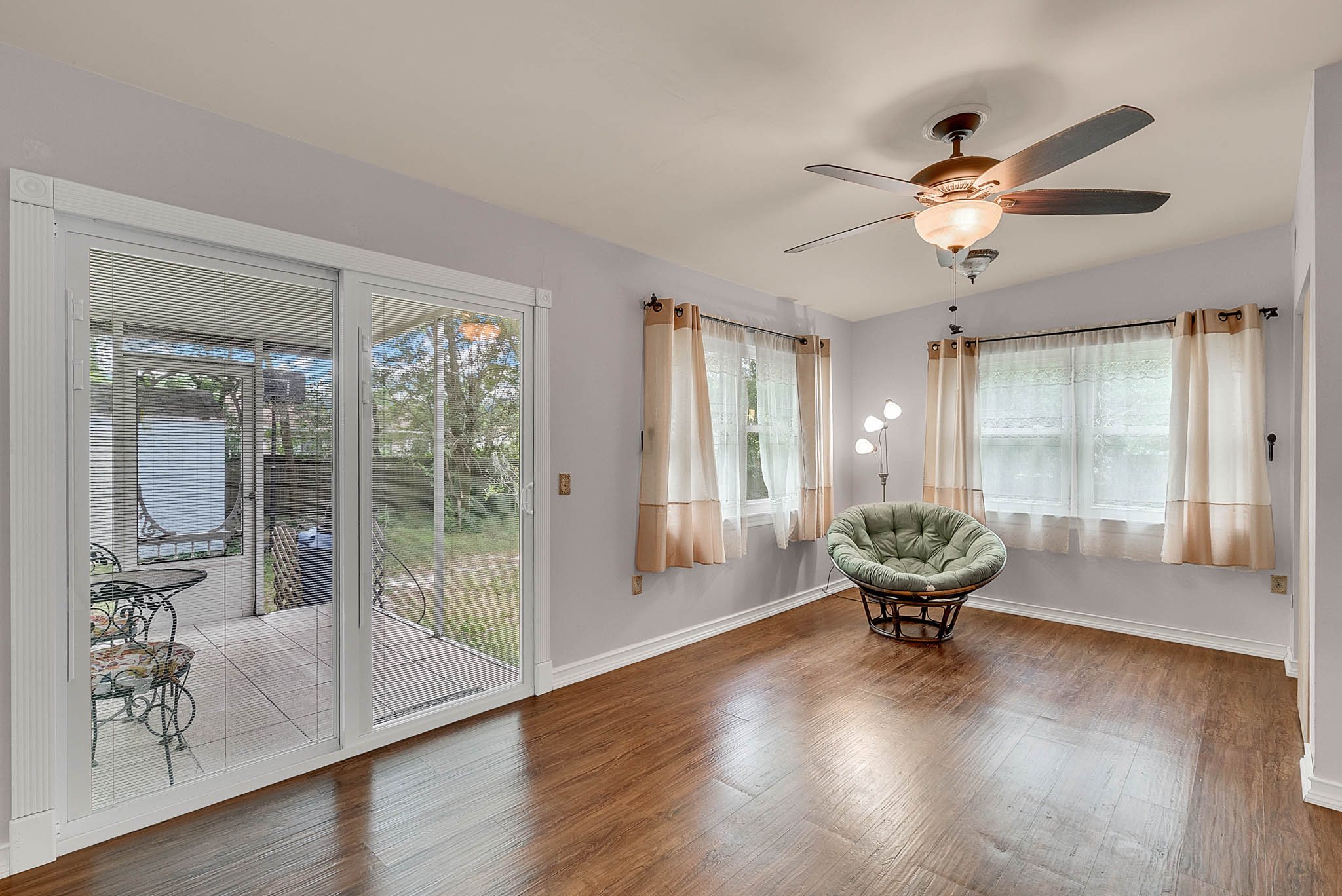 1334-Quintuplet-Dr--Casselberry--FL-32707----11---Master-Bedroom.jpg
