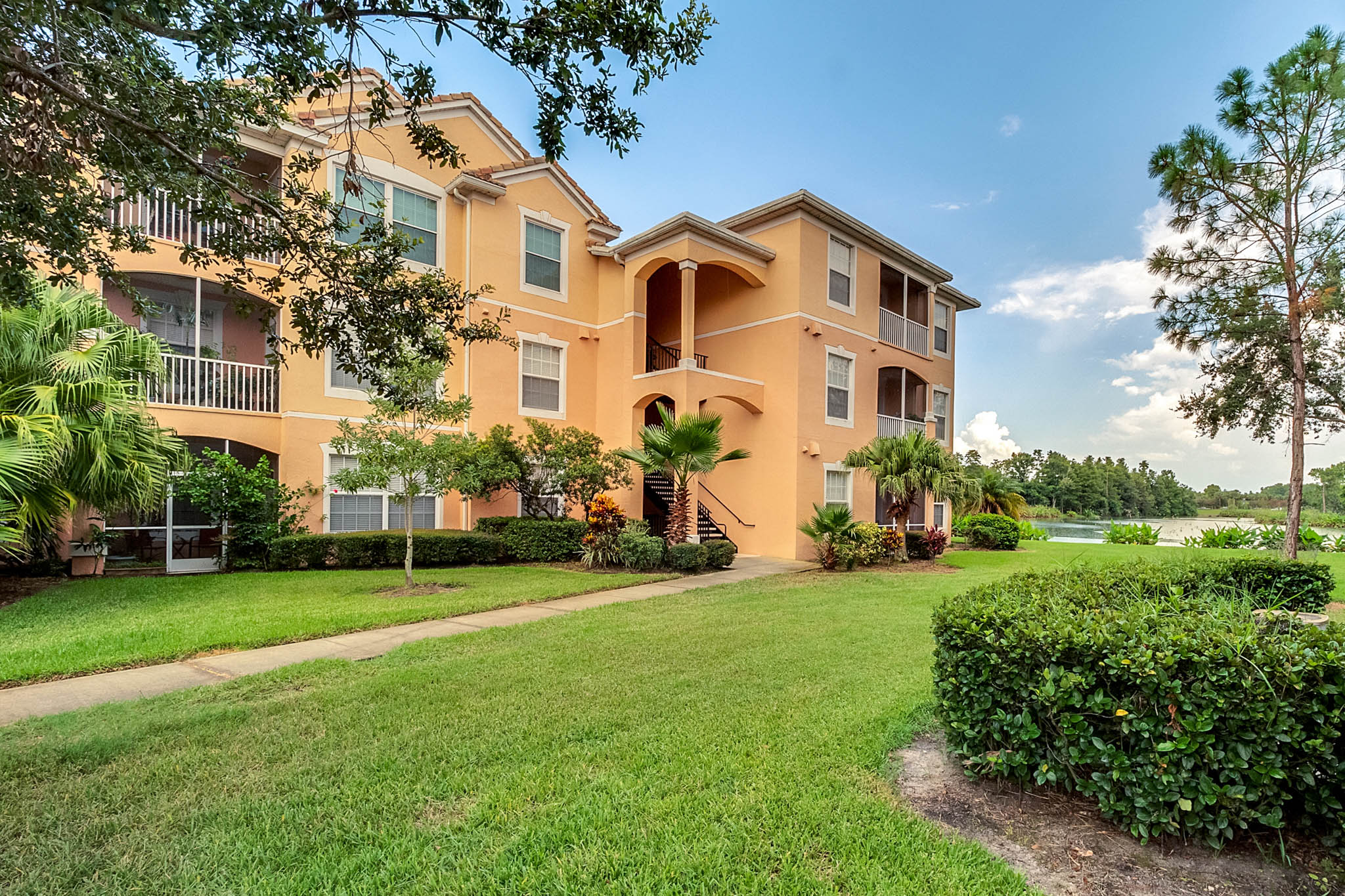 13548-Turtle-Marsh-Loop--437--Orlando--FL-32837----01---Front.jpg