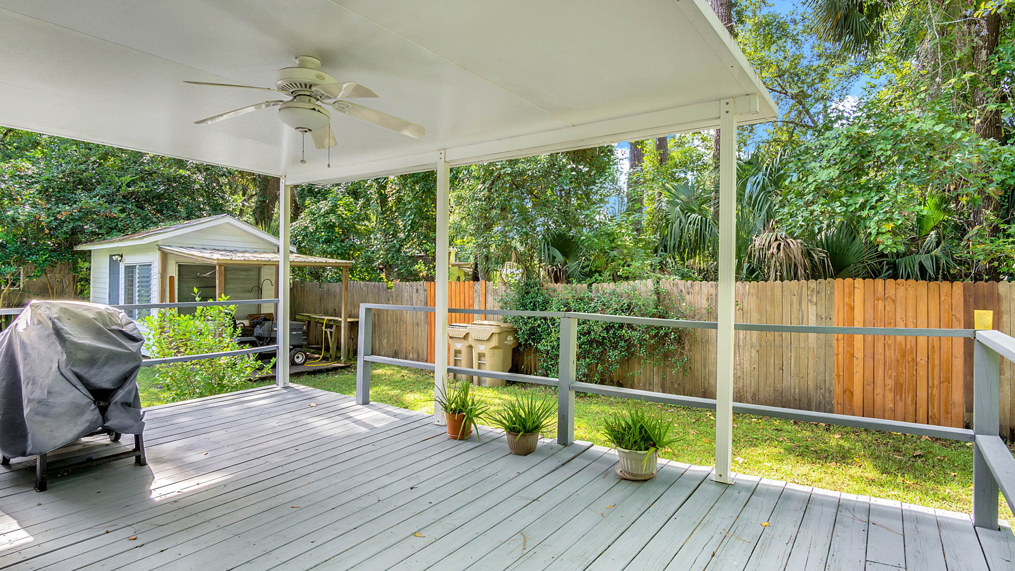 24024-Gobbler-Rd--Astor--FL-32102----18---Lanai.jpg