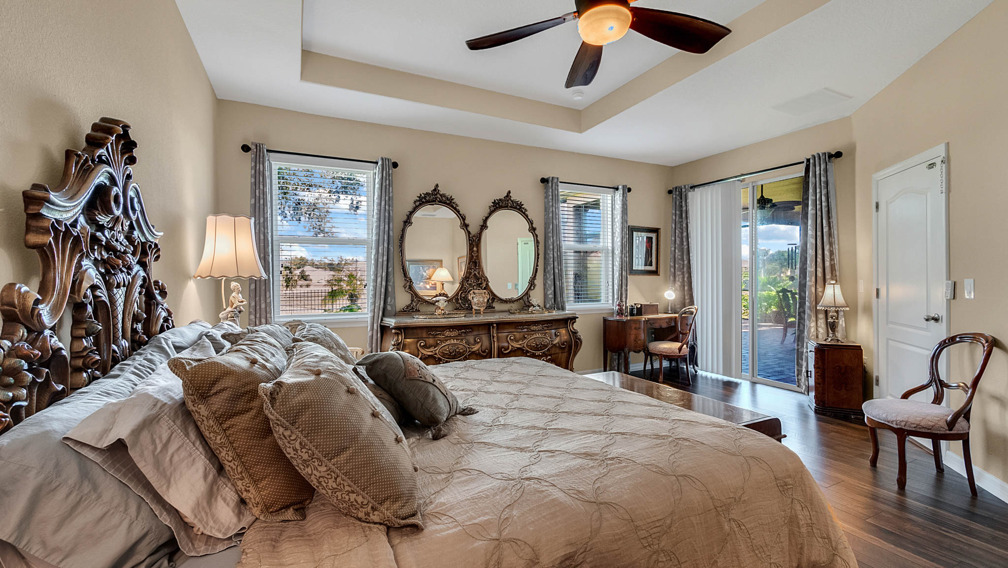 105-W-Cherry-Pl--DeLand--FL-32724----12---Master-Bedroom.jpg