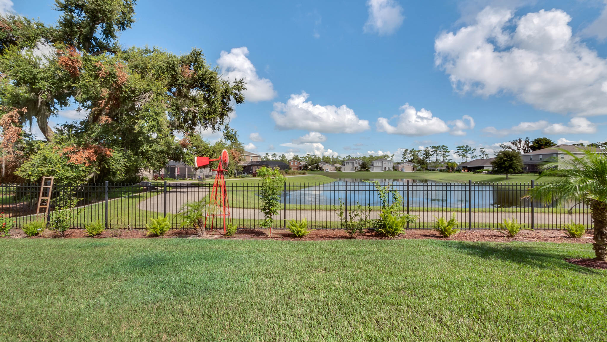 105-W-Cherry-Pl--DeLand--FL-32724----21---Backyard.jpg