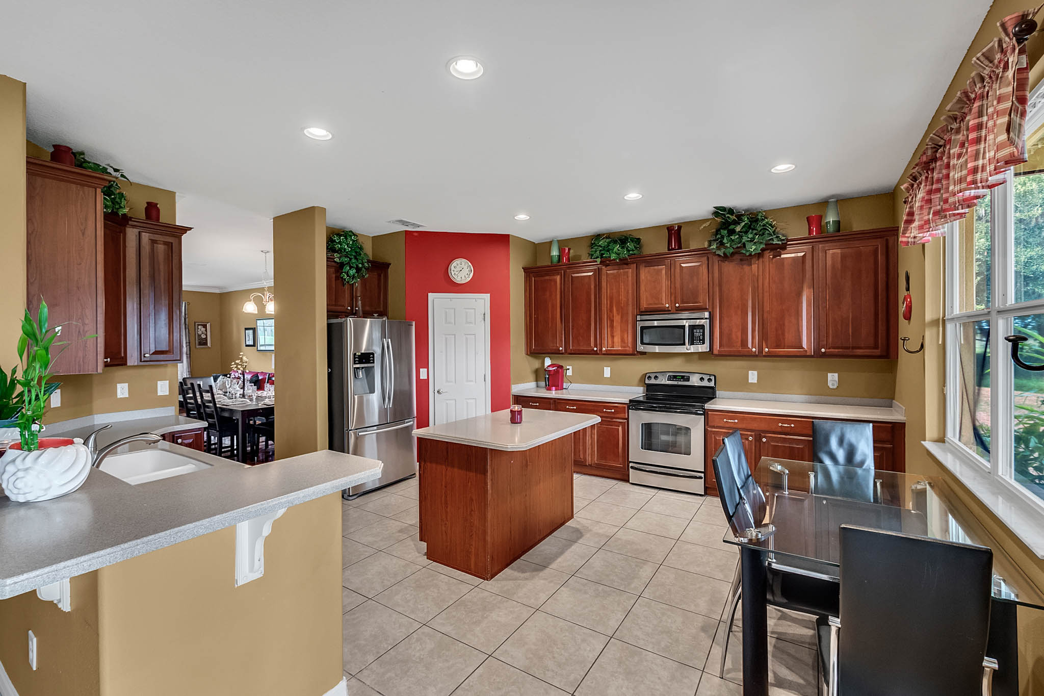 1885-Scrub-Jay-Rd--Apopka--FL-32703----10---Kitchen-copy.jpg