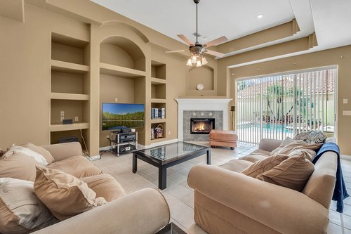 8245-Lake-Serene-Dr--Orlando--FL-32836---13---Family-Room.jpg