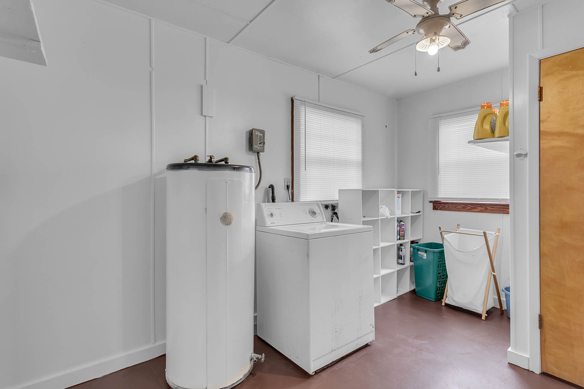 2650-Co-Rd-762--Webster--FL-33597---12---Laundry.jpg