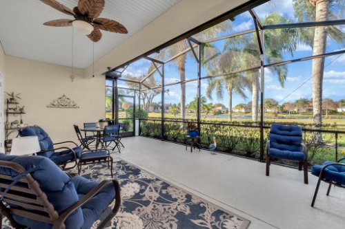 8015-St-James-Way--Mt-Dora--FL-32757----17---Lanai.jpg