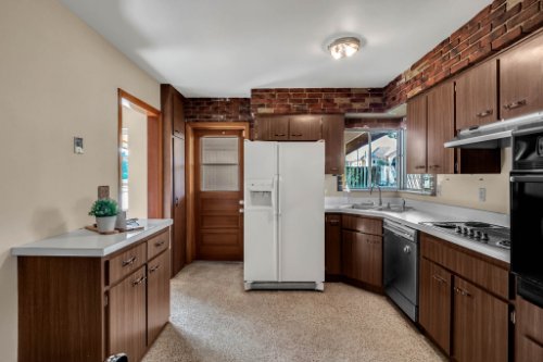 5347-W-Lake-Butler-Rd--Windermere--FL-34786----08---Kitchen.jpg