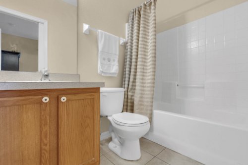 974-Knollwood-Dr--Davenport--FL-33837----14---Master-Bathroom.jpg