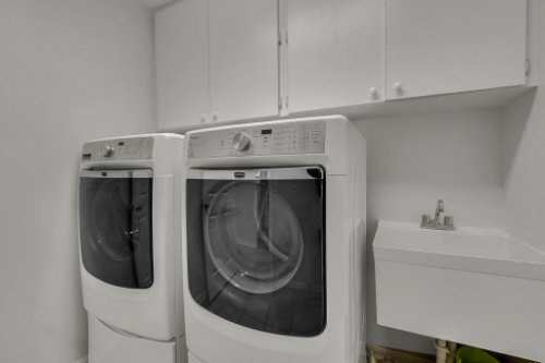 6114-Indian-Meadow-St--Orlando--FL-32819----33---Laundry.jpg