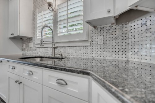 2706-Chambray-Ln.-Tampa--FL-33611--14--Kitchen-1----3.jpg