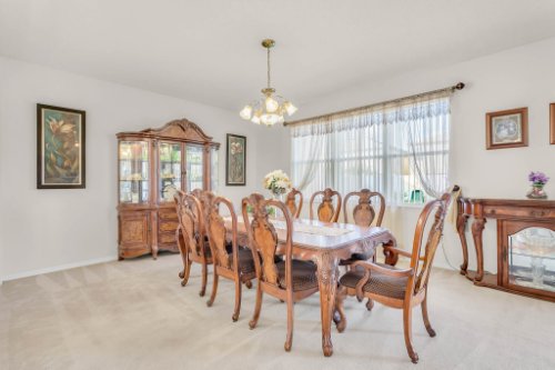 2719-Amanda-Kay-Way--Kissimmee--FL-34744----12---Dining.jpg