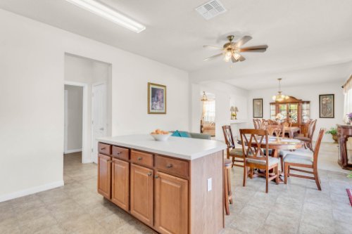 2719-Amanda-Kay-Way--Kissimmee--FL-34744----16---Kitchen.jpg