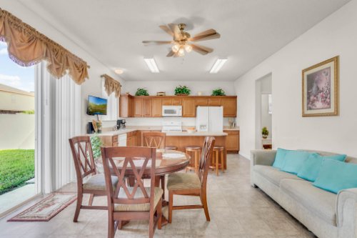 2719-Amanda-Kay-Way--Kissimmee--FL-34744----20---Nook.jpg