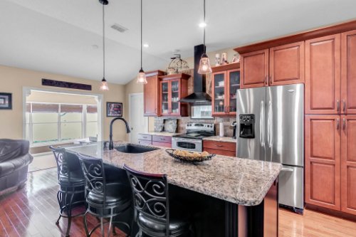 2251-Jessica-Ln--Kissimmee--FL-34744----09---Kitchen.jpg
