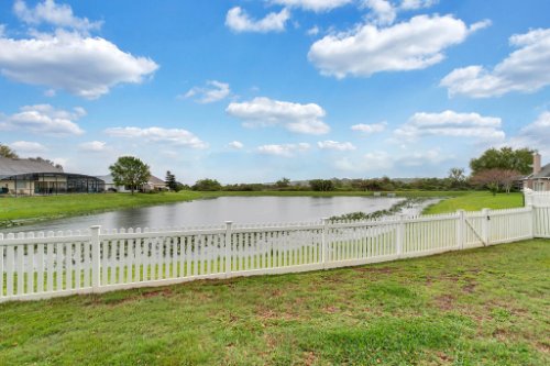 2251-Jessica-Ln--Kissimmee--FL-34744----30---Backyard.jpg