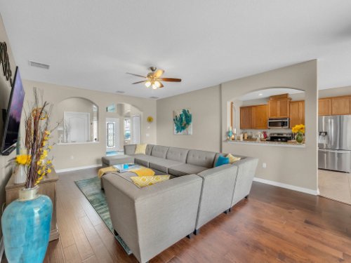 5549-Oakworth-Pl--Sanford--FL-32773----07---Living.jpg