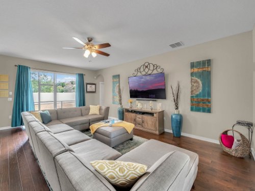 5549-Oakworth-Pl--Sanford--FL-32773----08---Living.jpg