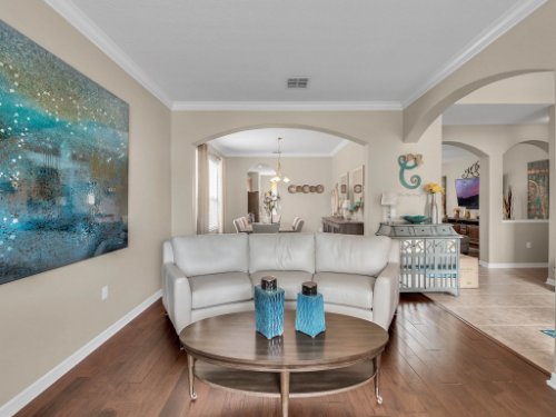 5549-Oakworth-Pl--Sanford--FL-32773----10---Family-Room.jpg