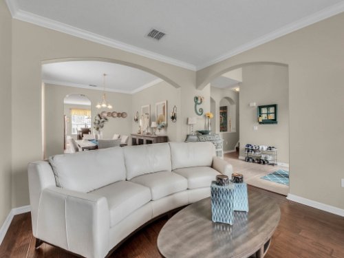 5549-Oakworth-Pl--Sanford--FL-32773----11---Family-Room.jpg