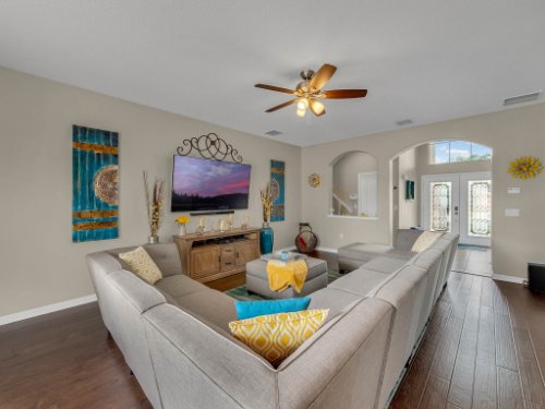 5549-Oakworth-Pl--Sanford--FL-32773----20---Living.jpg