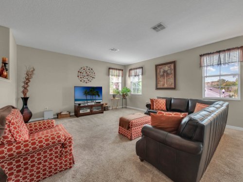 5549-Oakworth-Pl--Sanford--FL-32773----21---Loft.jpg