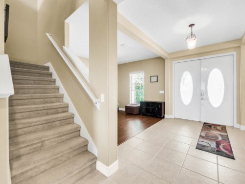23539-Companero-Dr--Sorrento--FL-32776----04---Foyer.jpg