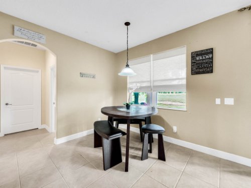 23539-Companero-Dr--Sorrento--FL-32776----13---Nook.jpg