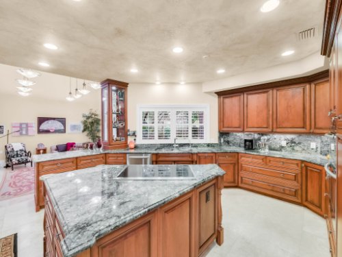1445-Shadwell-Cir--Lake-Mary--FL-32746----17---Kitchen.jpg