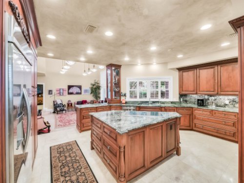 1445-Shadwell-Cir--Lake-Mary--FL-32746----18---Kitchen.jpg