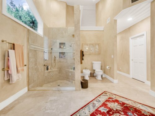 1445-Shadwell-Cir--Lake-Mary--FL-32746----28---Master-Bathroom.jpg