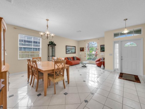 1310-Royal-St-George-Dr--Orlando--FL-32828----07---Foyer.jpg