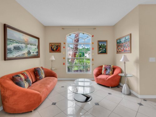 1310-Royal-St-George-Dr--Orlando--FL-32828----09---Living.jpg