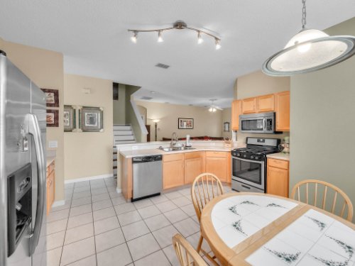 1310-Royal-St-George-Dr--Orlando--FL-32828----14---Kitchen.jpg