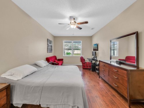 1310-Royal-St-George-Dr--Orlando--FL-32828----21---Master-Bedroom.jpg