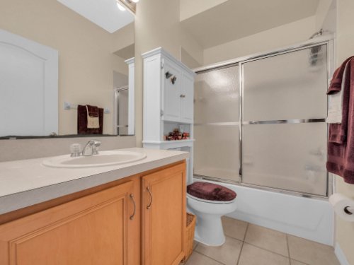 1310-Royal-St-George-Dr--Orlando--FL-32828----26---Bathroom.jpg
