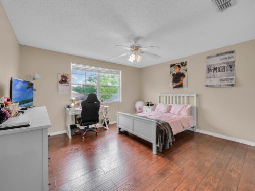 1310-Royal-St-George-Dr--Orlando--FL-32828----27---Bedroom.jpg