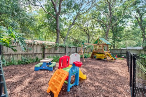351-Howard-Blvd--Longwood--FL-32750----21---Backyard.jpg