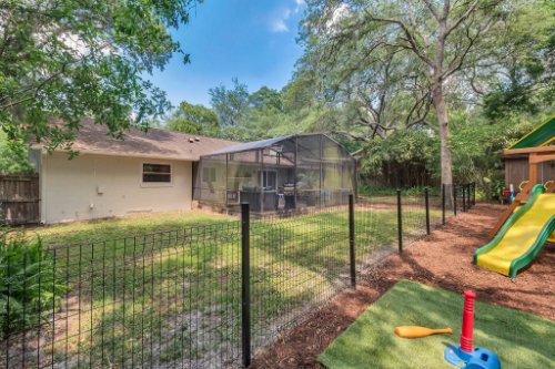 351-Howard-Blvd--Longwood--FL-32750----22---Backyard.jpg