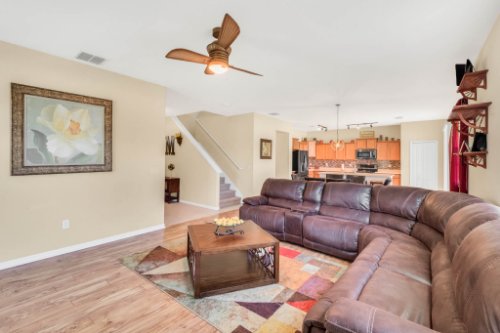 7230-cedarcrest-blvd--lakeland--fl-33810----08---family-room.jpg