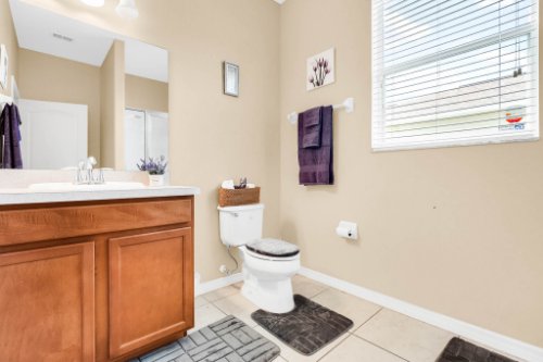 7230-cedarcrest-blvd--lakeland--fl-33810----24---bathroom.jpg