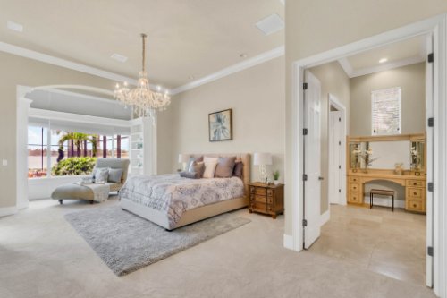 9233-southern-breeze-dr--orlando--fl-32836----26---master-bedroom.jpg