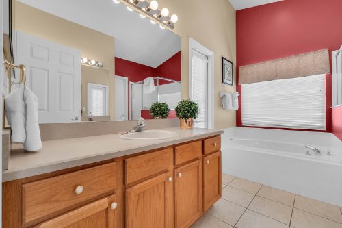 8062-indian-creek-boulevard--kissimmee--fl-34747----10.jpg