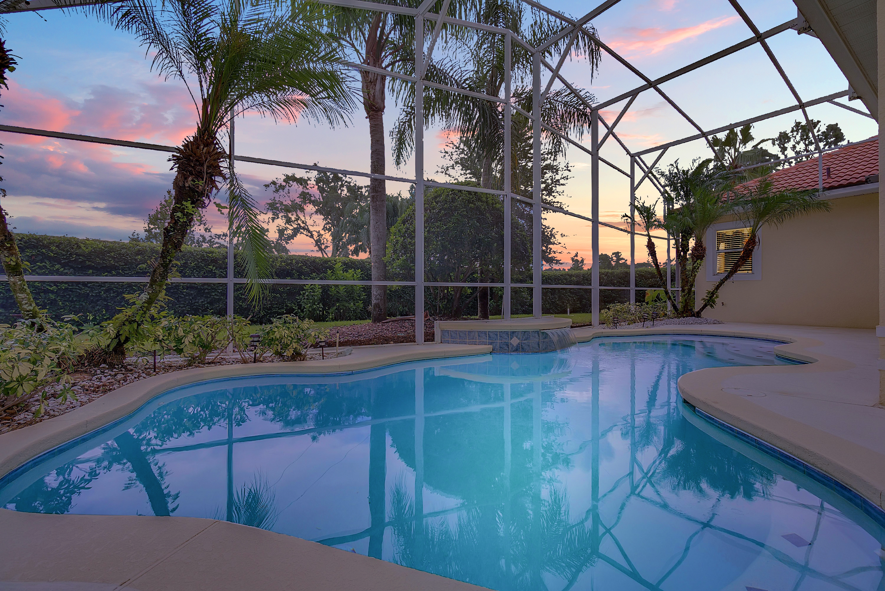 13278-290-saddleworth-place--lake-mary--fl-32746----06-38c73ead-twilight.jpg