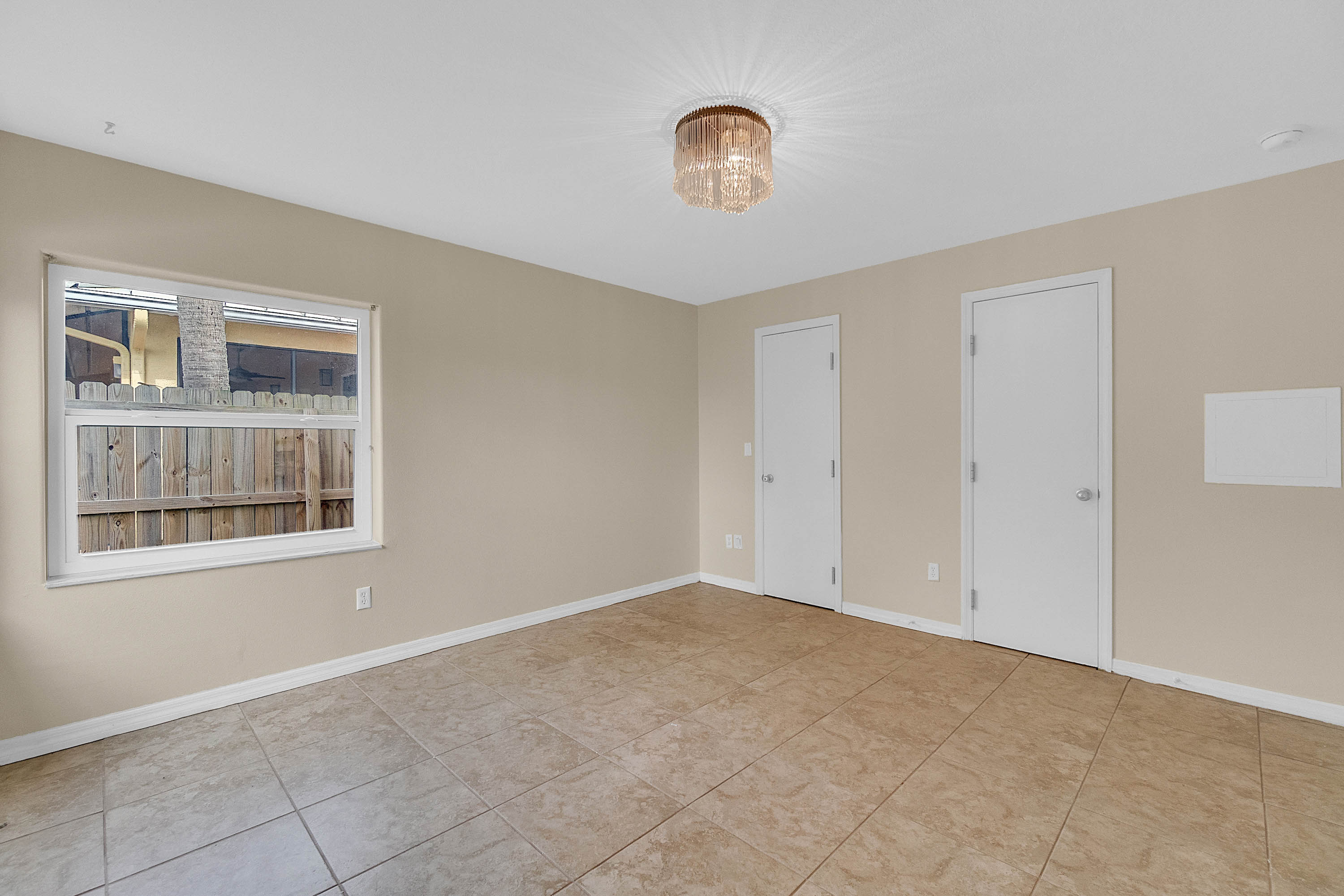 805-carol-avenue--new-smyrna-beach--fl-32169----11.jpg