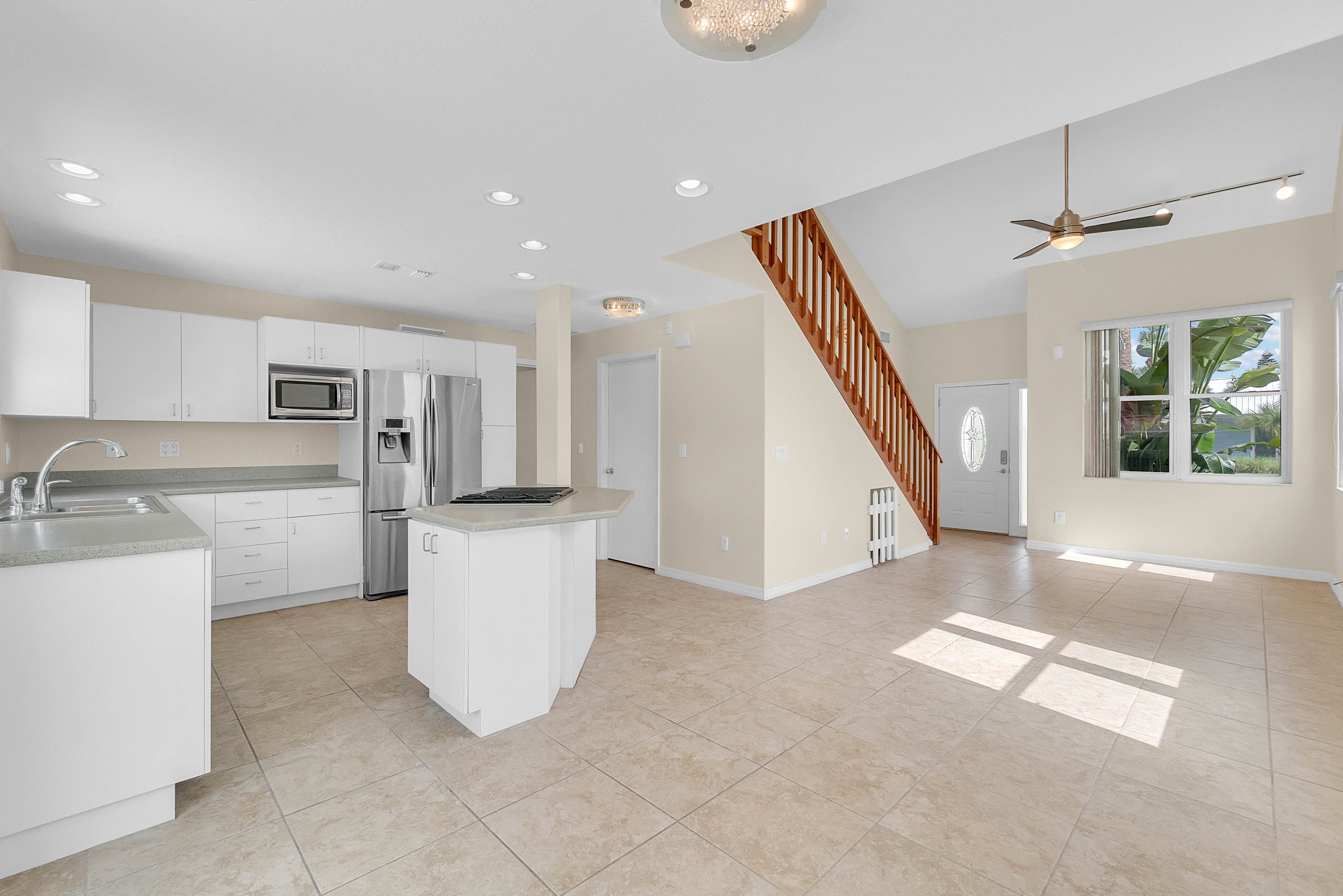 805-carol-avenue--new-smyrna-beach--fl-32169----24.jpg