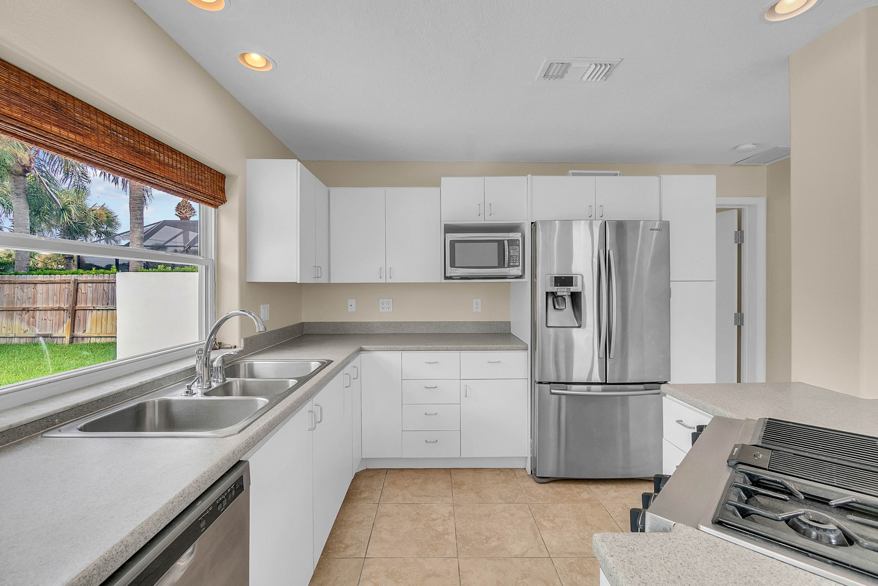 805-carol-avenue--new-smyrna-beach--fl-32169----29.jpg