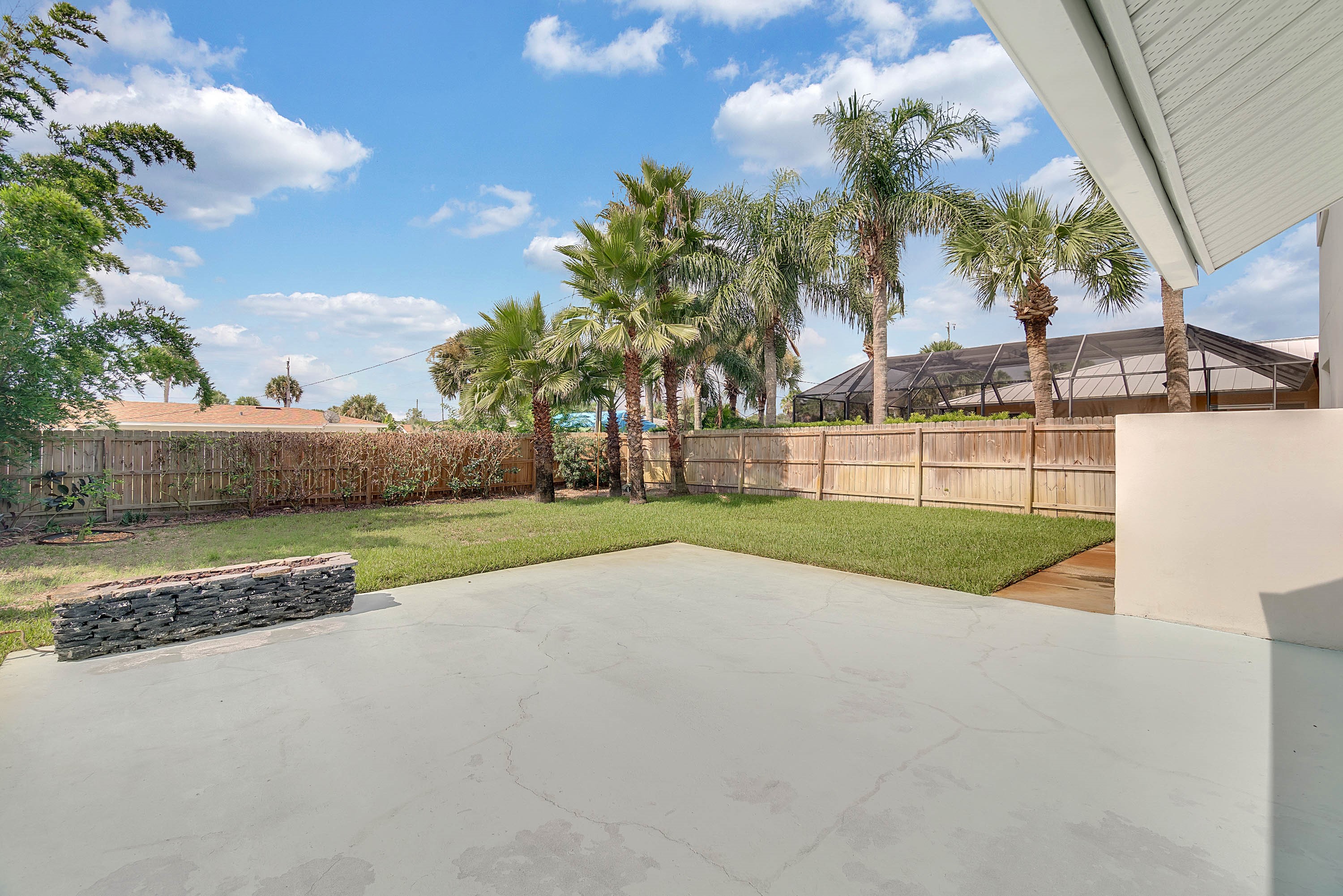 805-carol-avenue--new-smyrna-beach--fl-32169----30.jpg