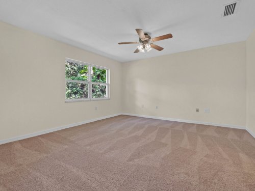 968-orange-avenue--oviedo--fl-32765----02.jpg